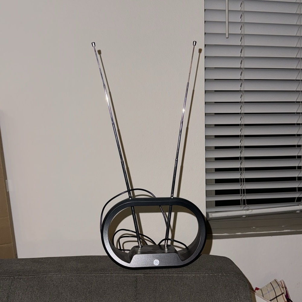 GE Modern Loop Rabbit Ears Indoor TV Antenna